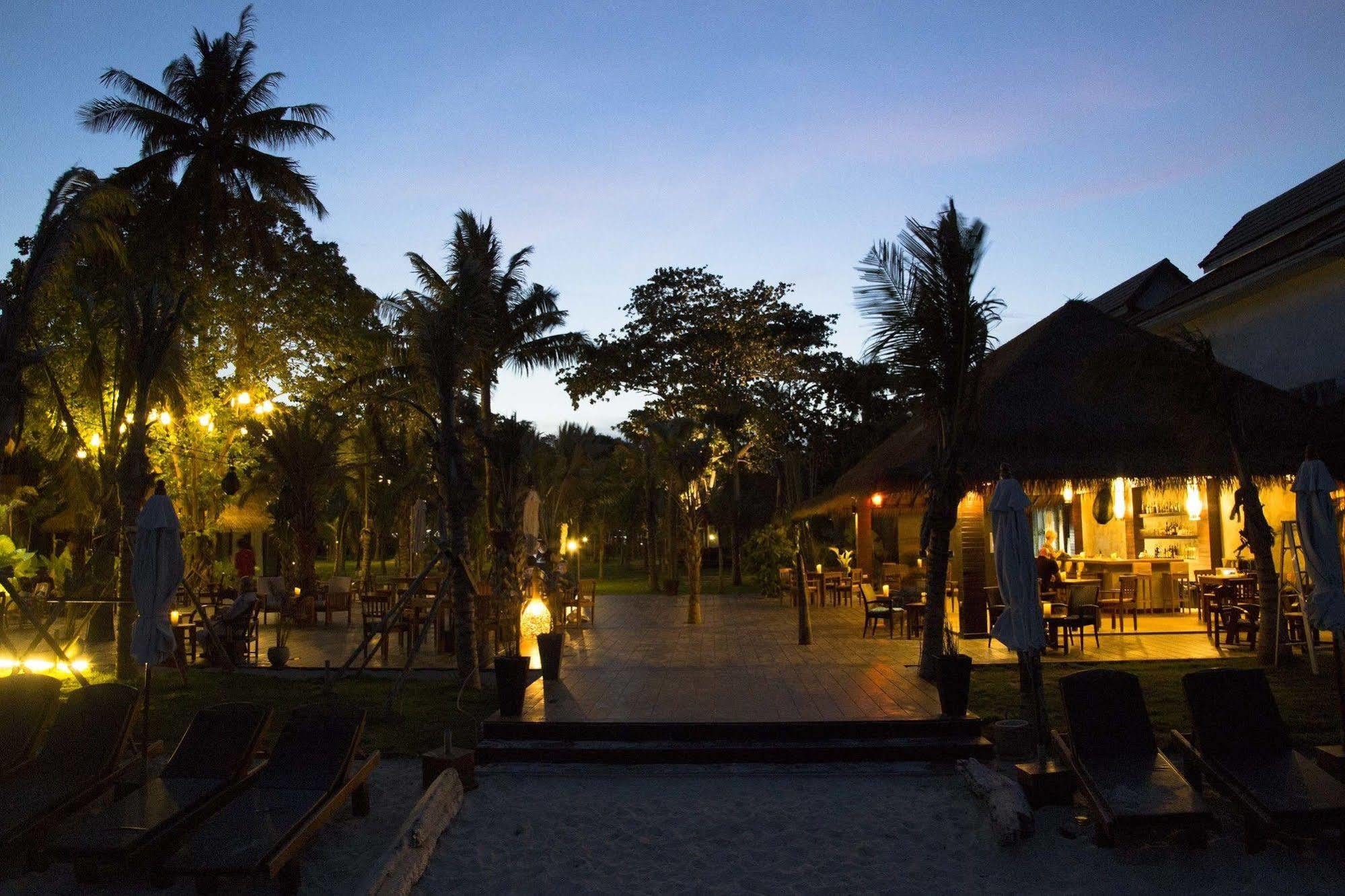 Mali Resort Sunrise Beach Koh Lipe Bagian luar foto
